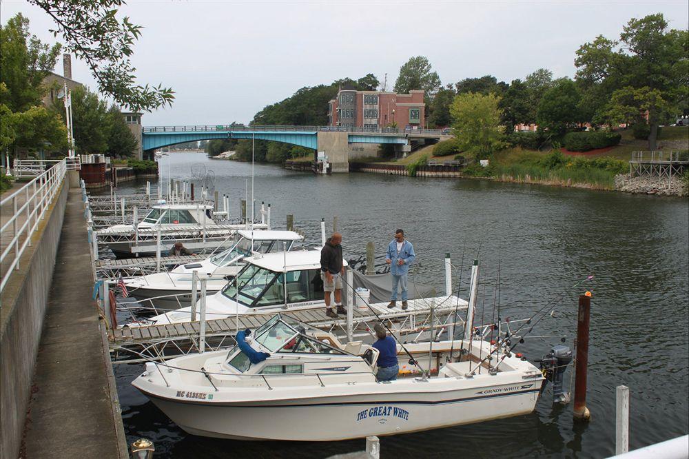 Manistee Inn & Marina Luaran gambar